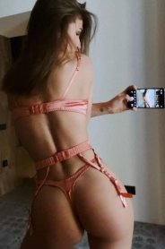 Фотография номер 5 - Доминика, 24 года
