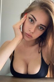 Фотография номер 10 - Адель, 19 лет