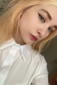 Фотография номер 7 - Алиса, 18 лет