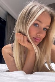 Фотография номер 2 - Леся, 19 лет