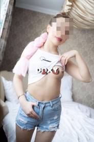 Фотография номер 1 - Камилла, 20 лет