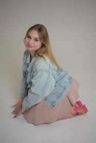 Фотография номер 15 - Аделина, 20 лет