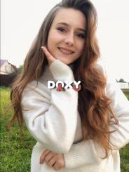 Фотография номер 1 - Кариночка, 19 лет