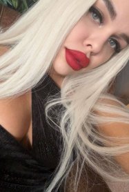 Фотография номер 8 - Карина, 20 лет