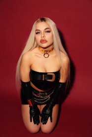 Фотография номер 12 - Карина, 20 лет