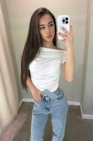 Фотография номер 3 - Дина, 19 лет