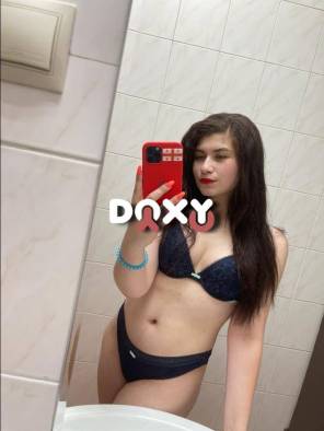 Фотография номер 3 - Джулия, 18 лет