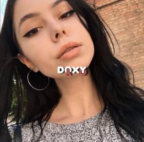 Фотография номер 1 - Адрианна, 19 лет