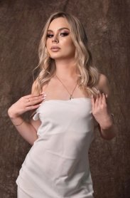 Фотография номер 5 - Адель, 19 лет