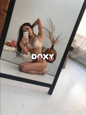Фотография номер 8 - Риана, 25 лет