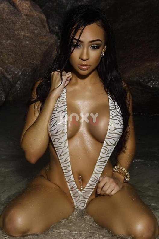 Фотография номер 2 - проститутки Pamela 20 лет, город Москва Фотография номер 2 - Pamela, 20 лет