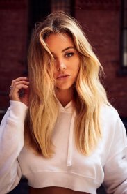 Фотография номер 7 - Яна, 20 лет
