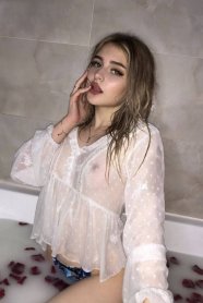 Фотография номер 8 - Нюша, 18 лет