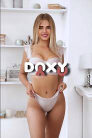Фотография номер 1 - Арина, 20 лет